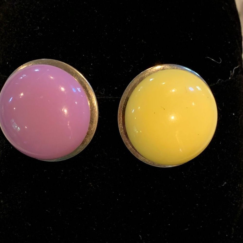 Vintage Glamour Brand Bakelite Clip On Snap Button Earrings Interchangeable